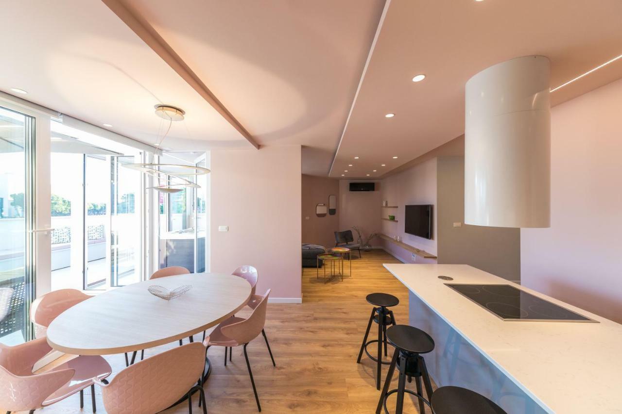 Glow Luxury Apartment With Terrace And Jacuzzi Split Buitenkant foto